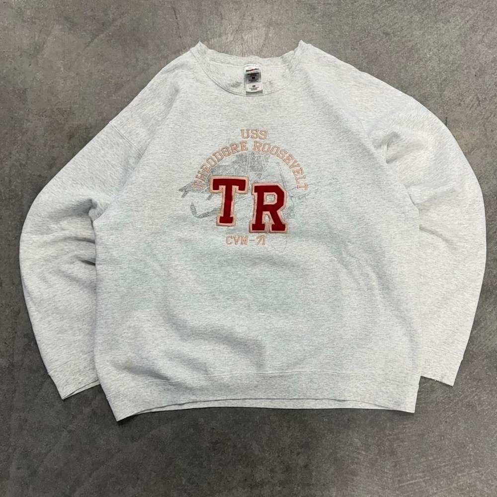 Vintage Fruit of the Loom USS Theodore Roosevelt CVN-71 Gray Sweatshirt XL